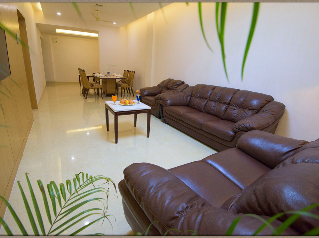 The Celestial Park Hotel主图