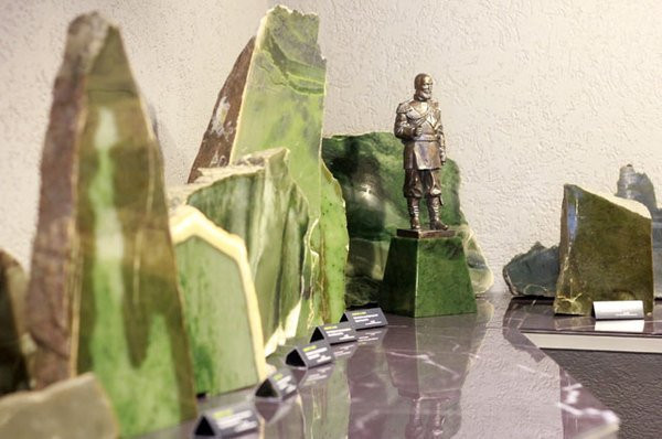 Olkha旅游景点-BaikalKvartsSamotsvety