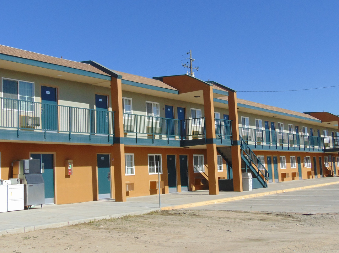 Corcoran Country Inn主图