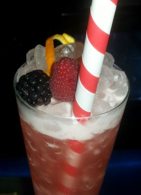 Mar Endins Cocktail Bar & Karaoke-埃尔普拉特德略夫雷加特必去景点