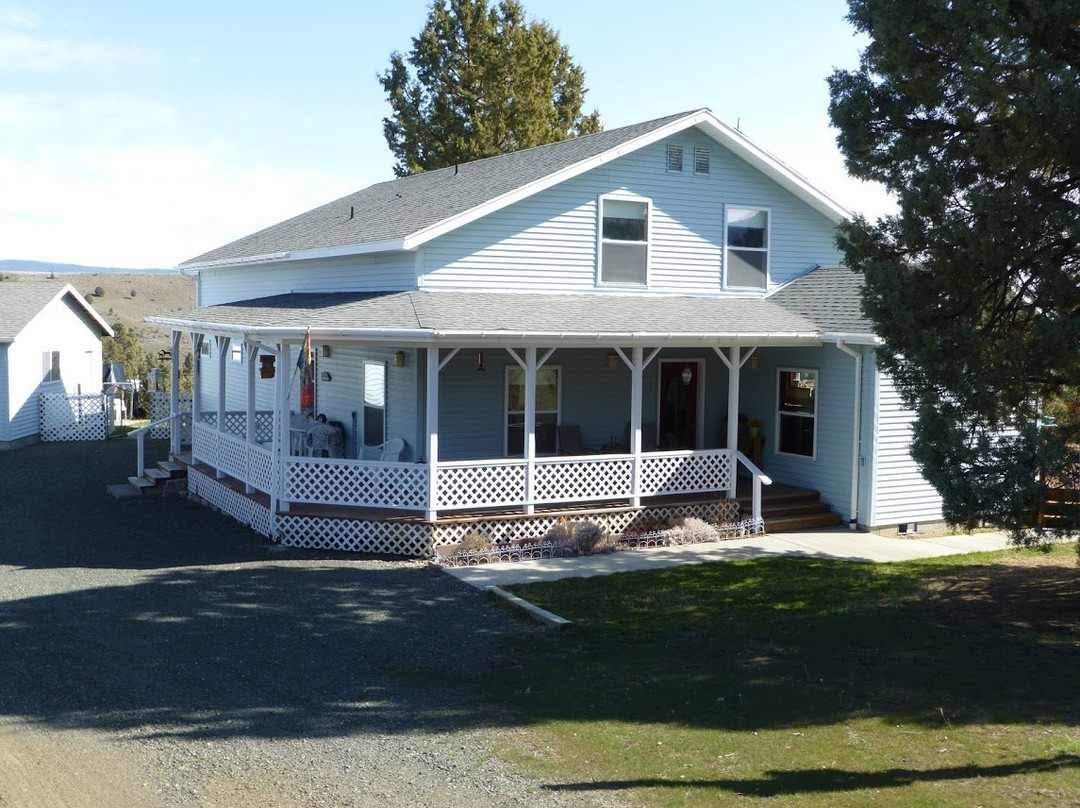 The Avonlea room at Victorian Lane Bed & Breakfast