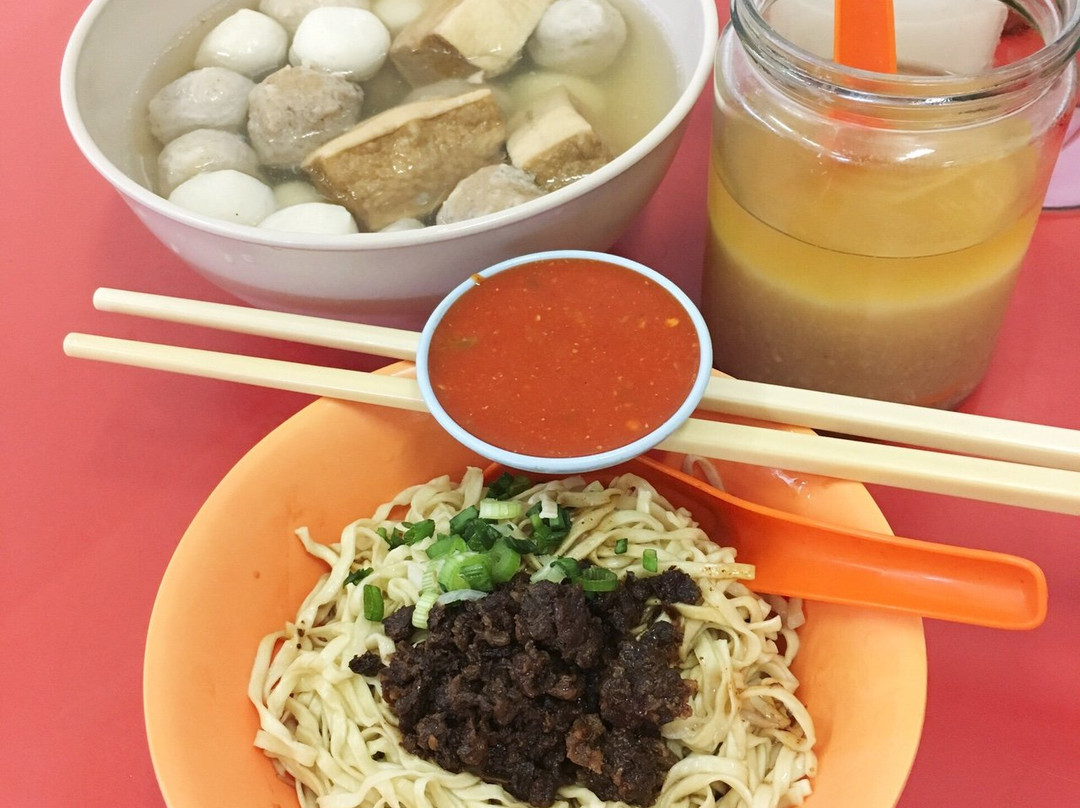Restaurant Paris Hakka Mee (Yin Yau Kui)