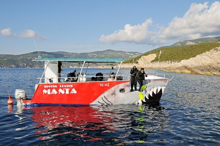 Manta Diving Centre-Komiza必去景点