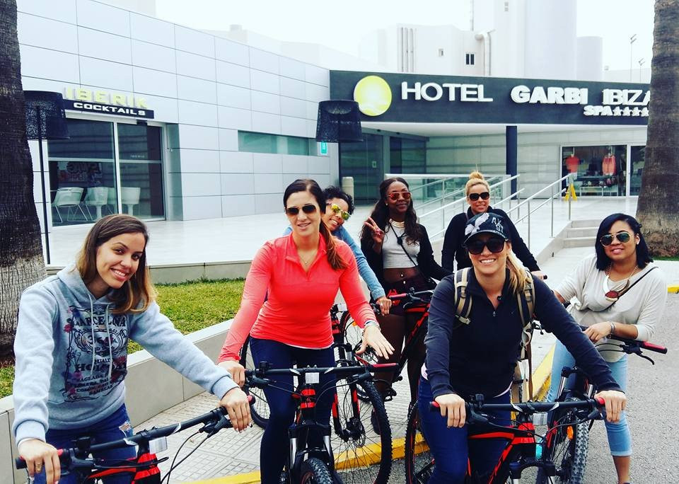 Isla Bike-博萨海滩必去景点