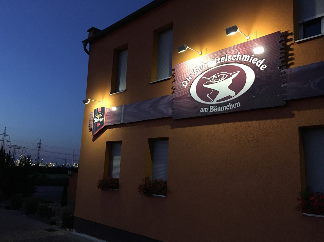 Schnitzelschmiede & Pension Bäumchen主图
