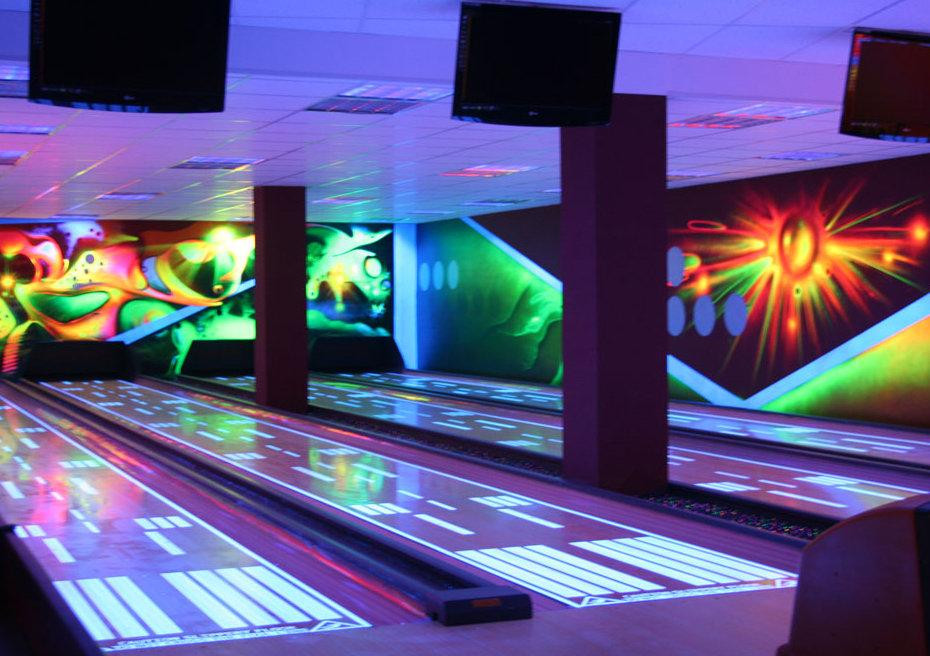 Underground Bowling CLUB景点图片