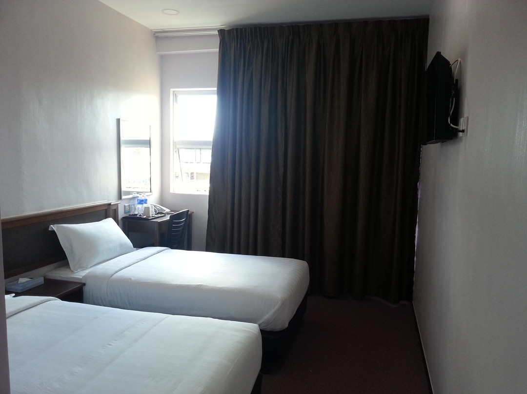 ID Hotel Yayasan主图