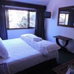 Crackenback酒店住宿-克雷肯贝农场宾馆