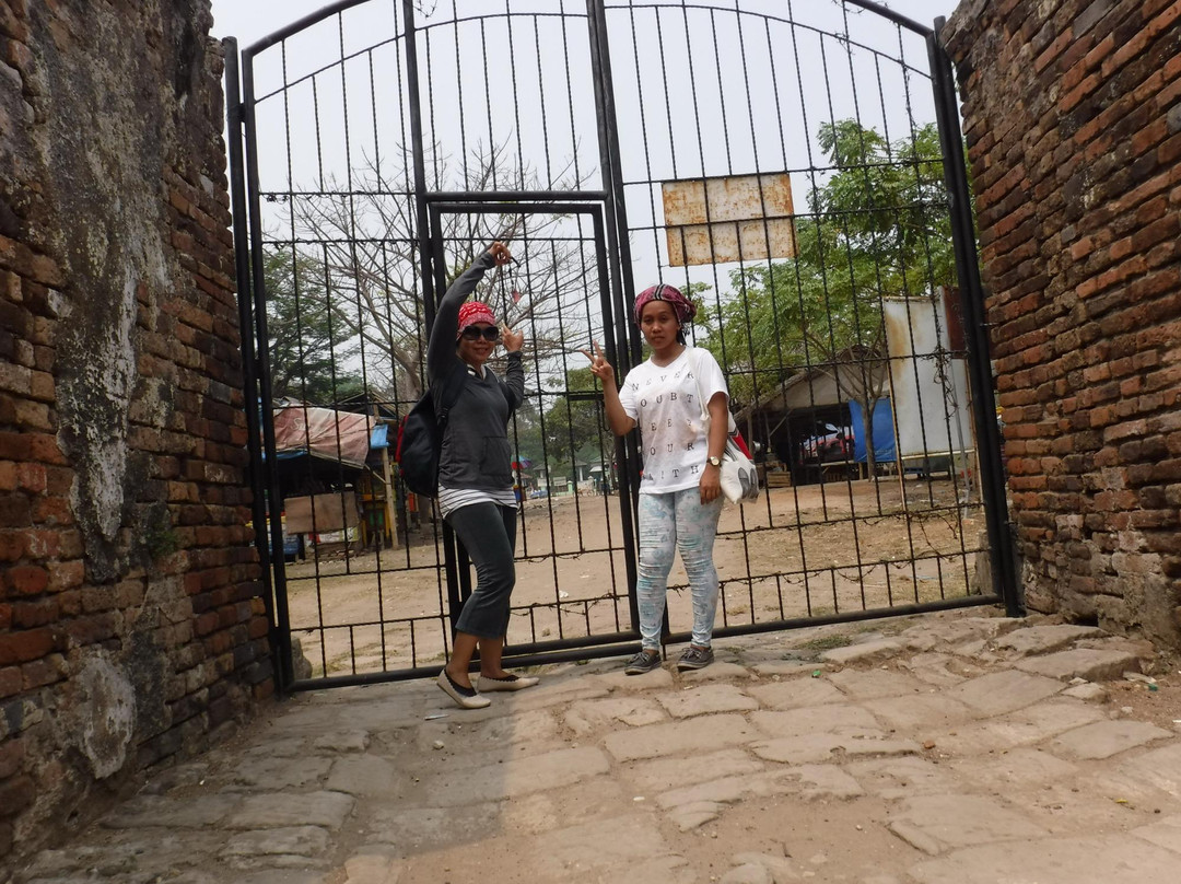 Situs Keraton Surosowan-西冷必去景点