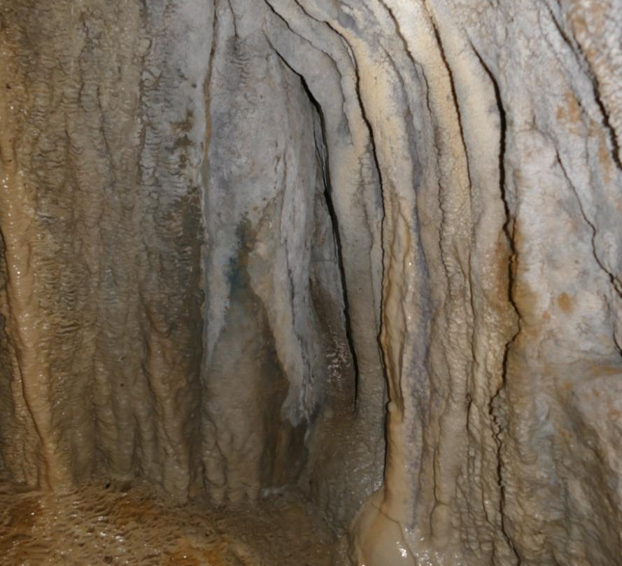 Grotte de Sous-Buen景点图片