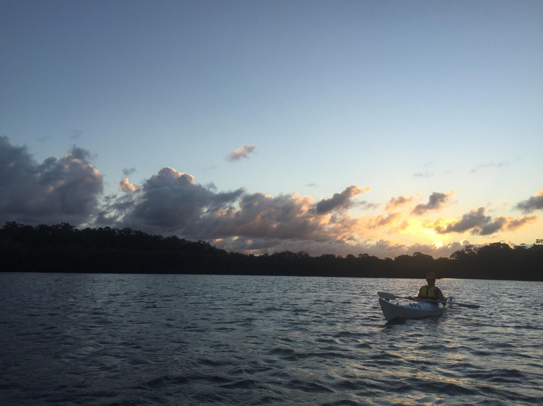 Blue Water Kayak Tours景点图片