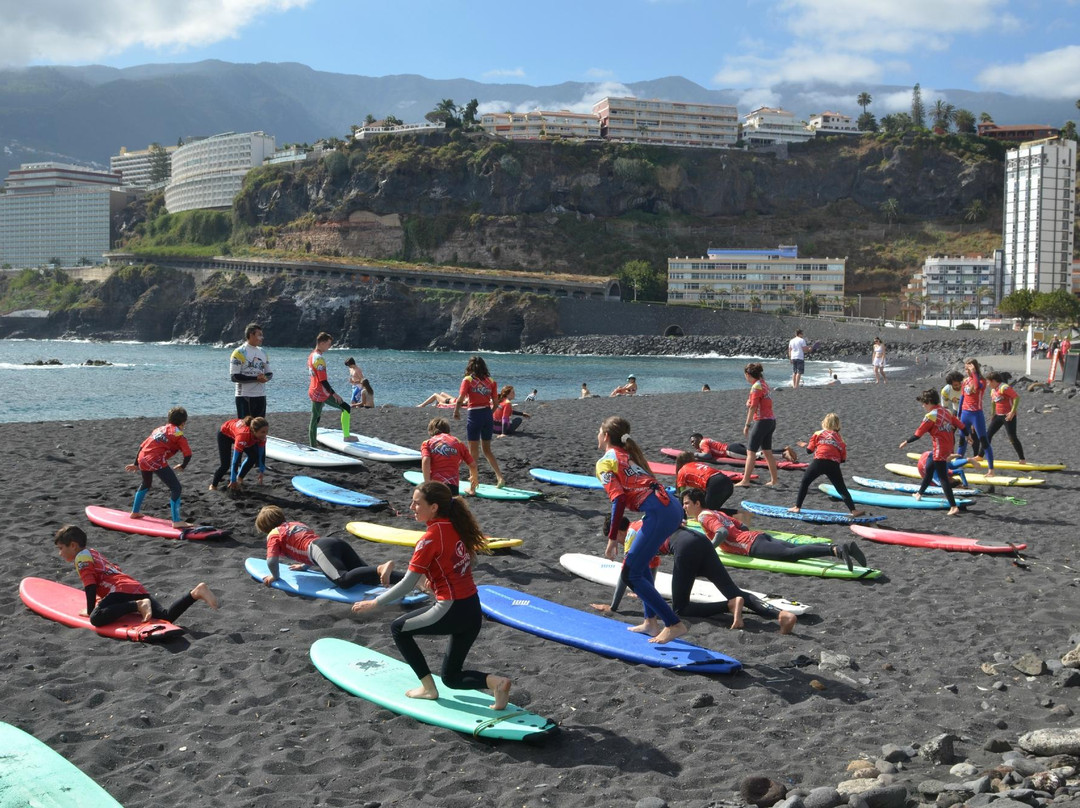 La Marea Surf School-德拉克鲁兹索尔港必去景点