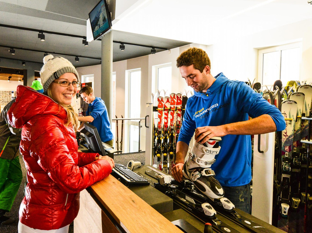 Fun & Pro Skischule - Sportshop Flachau-法拉豪必去景点