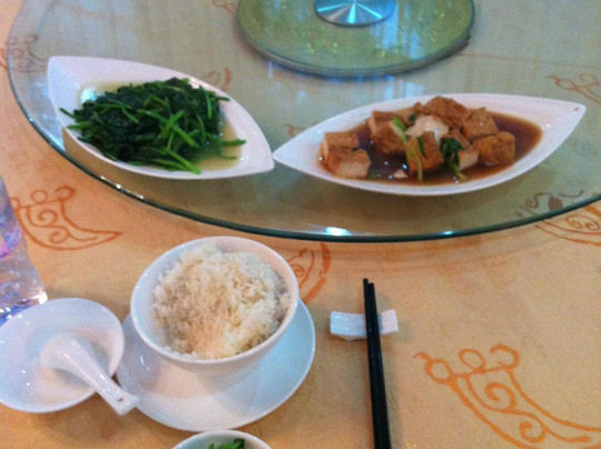 玉华洞天休闲山庄主图