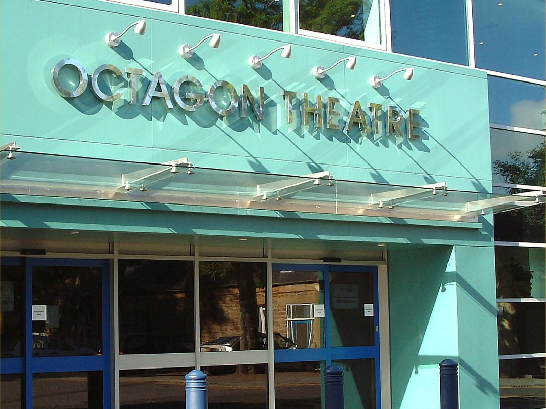 The Octagon Theatre景点图片