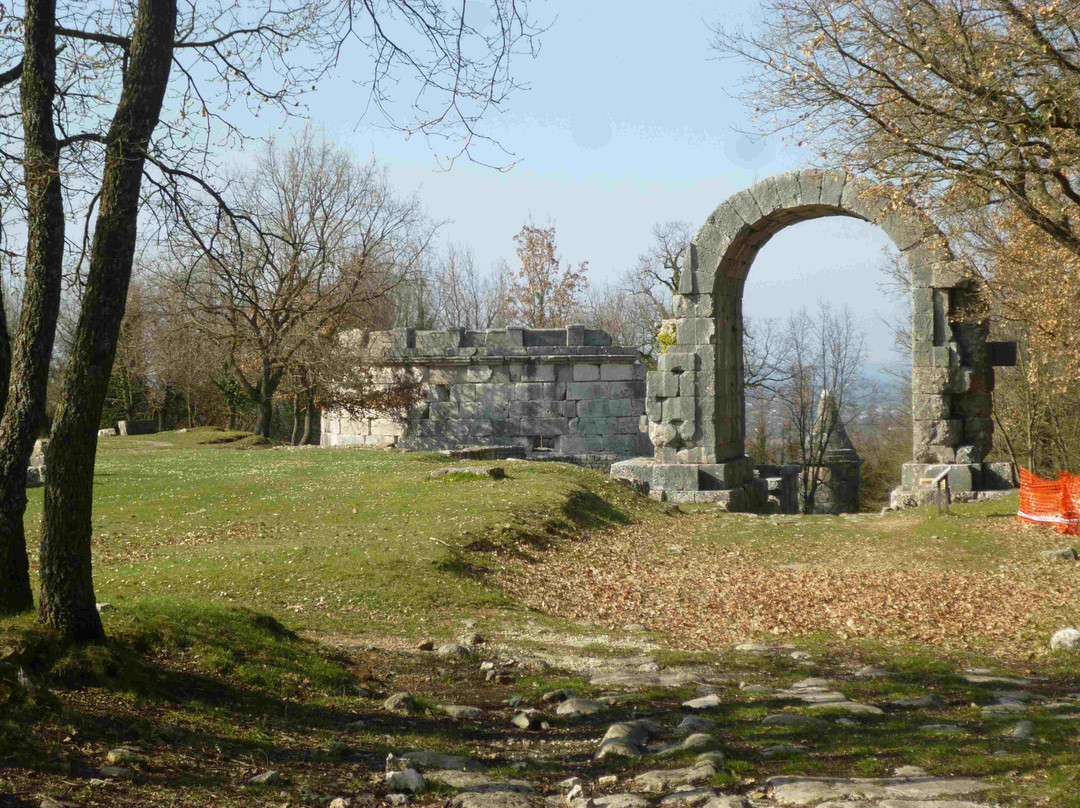 Carsulae - Parco Archeologico-特尔尼必去景点