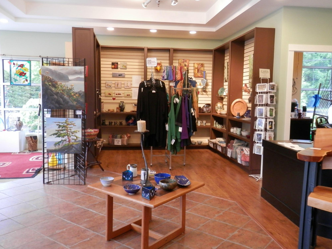 Oceanside Village Artists' Gallery景点图片
