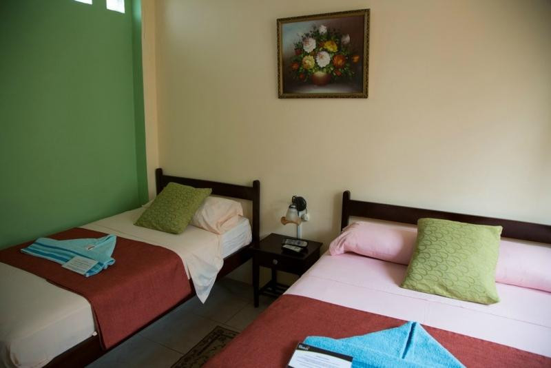 Hotel Los Cactus主图