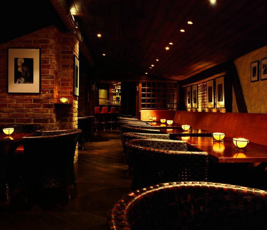 Bayerischer Hof夜店-慕尼黑必去景点