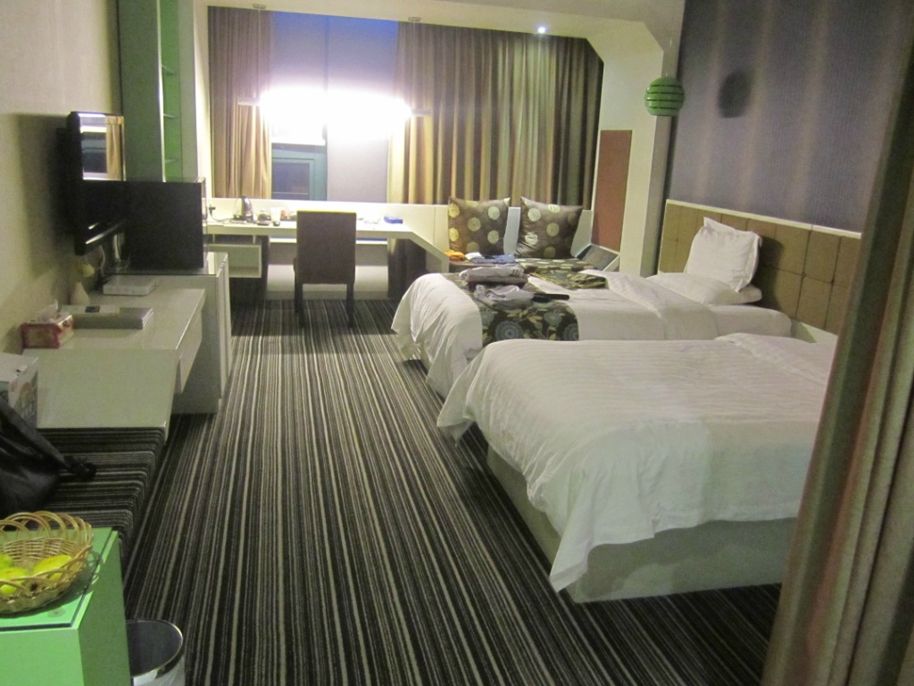 昌正春天酒店-客卧