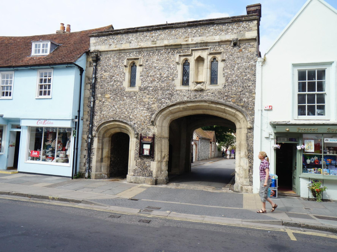 Chichester City Walls景点图片