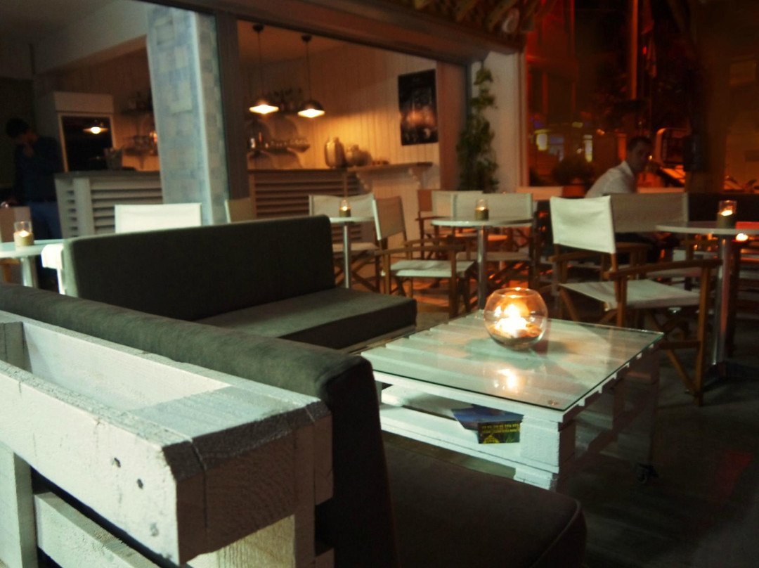 Islamlar旅游景点-Mini Bar