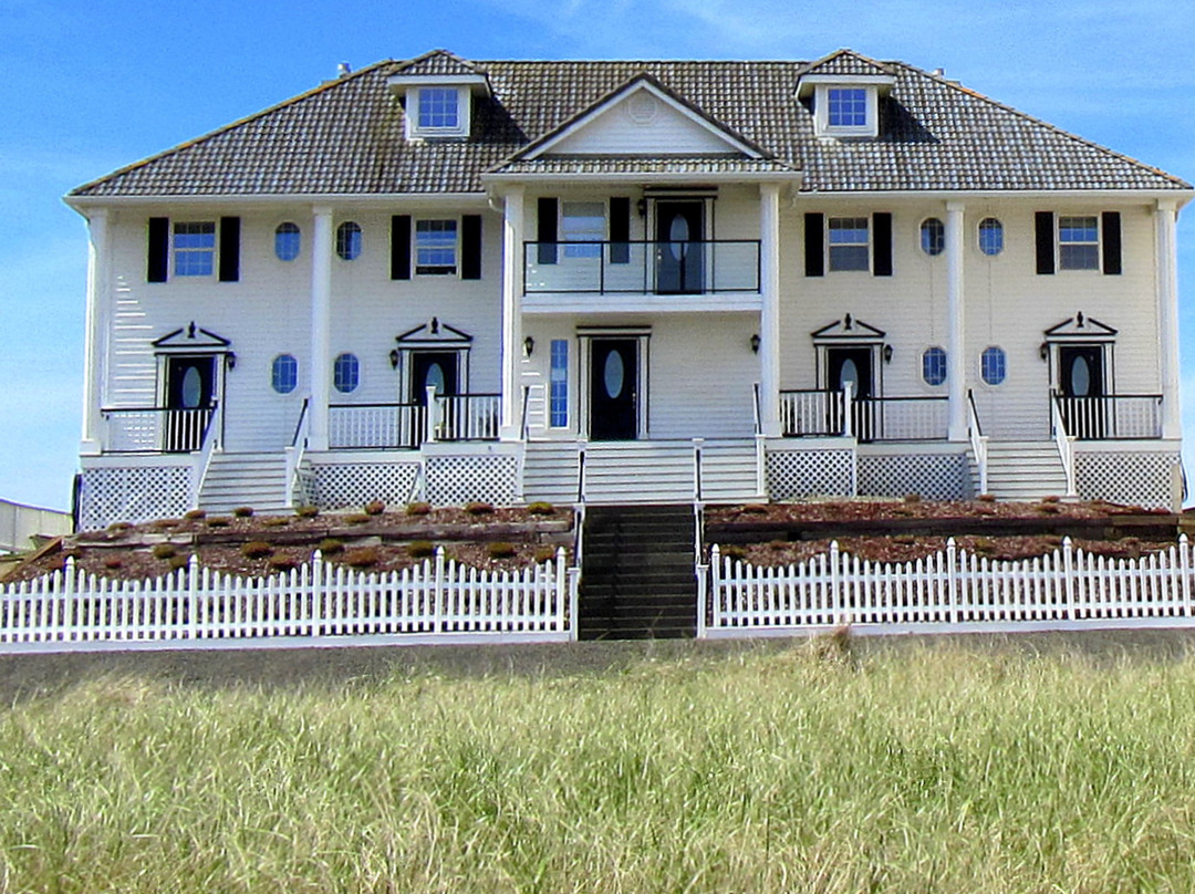 Caroline Inn