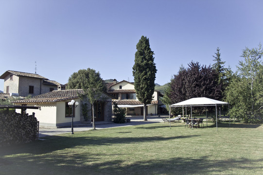 San Giustino酒店住宿-B&B Il Laghetto