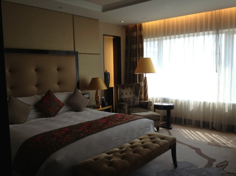 大连中远海运洲际酒店主图