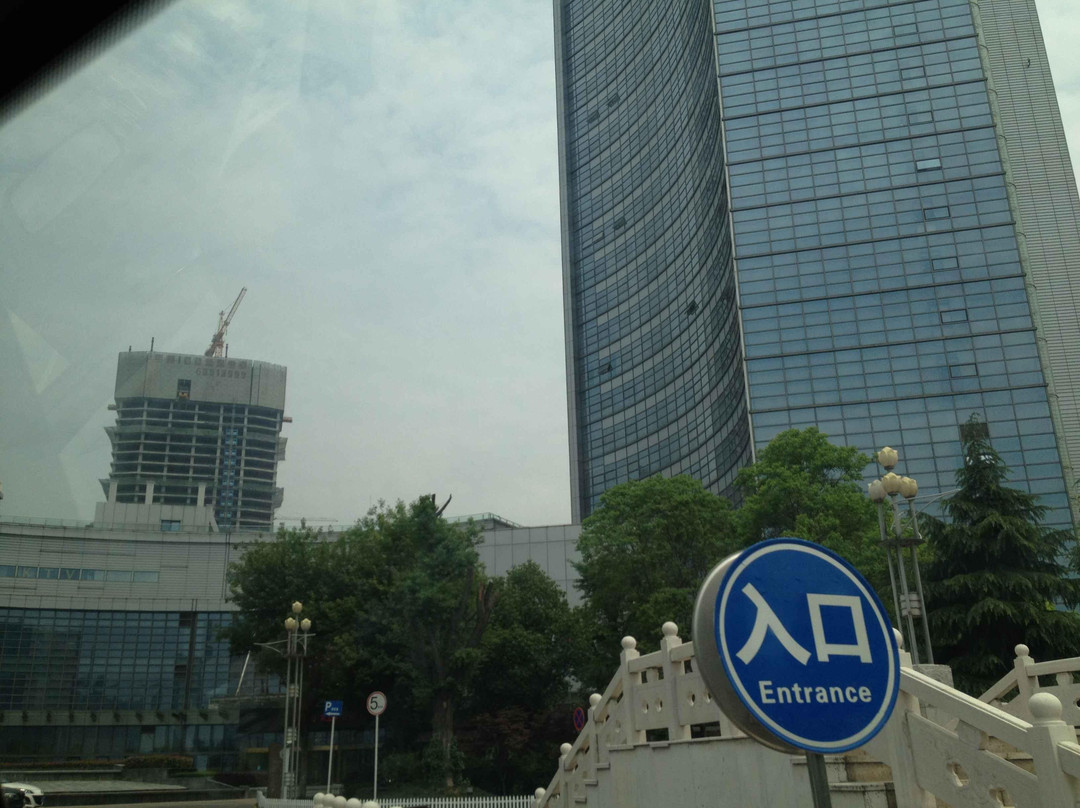 天鹅湖大酒店主图