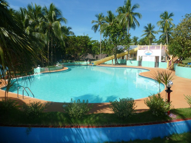 Manaya Beach Resort