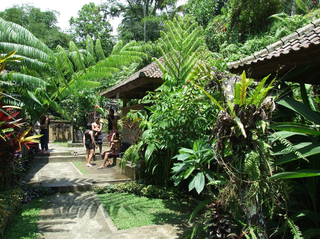 Angseri Hot Spring-达巴南必去景点