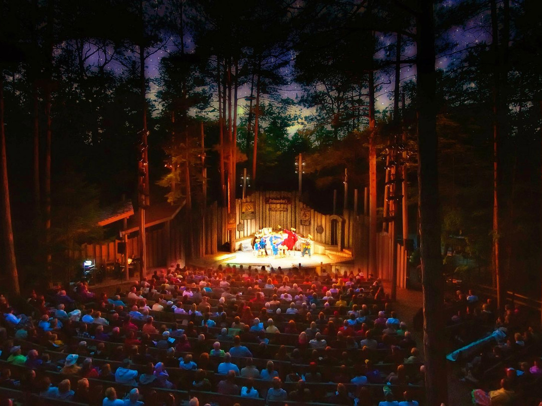 Northern Sky Theater-Fish Creek必去景点