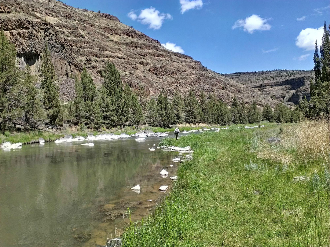 Crooked River Scenic Drive景点图片