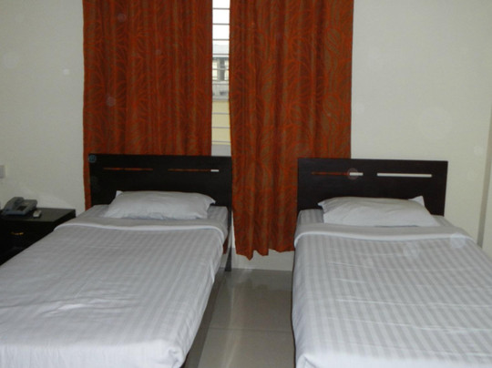 Adityas Hotel Centre Point主图