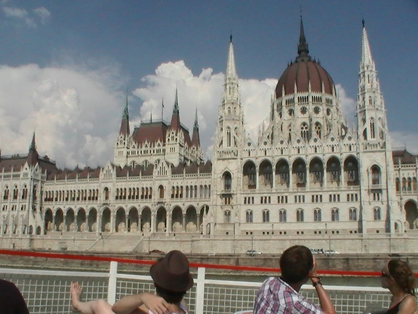 玛格丽特岛-布达佩斯必去景点