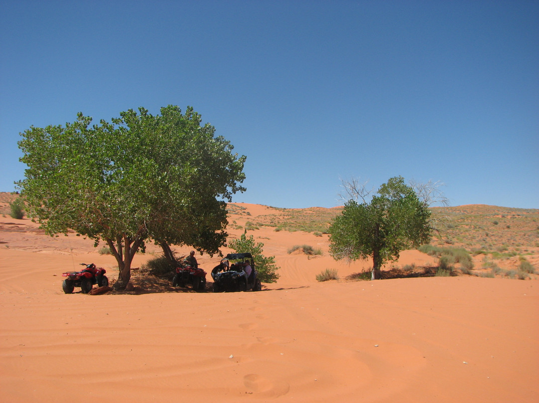 Southern Utah Adventure Center-哈里肯必去景点