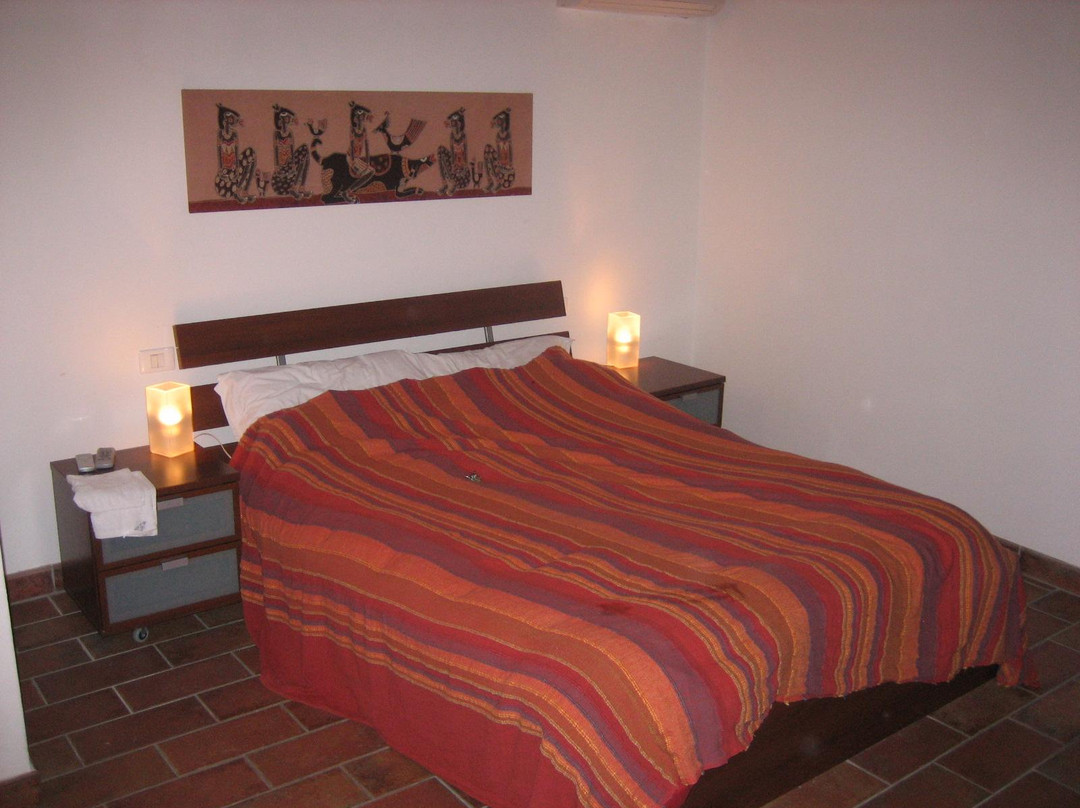 Colonnata酒店住宿-Antica Carrara B&B