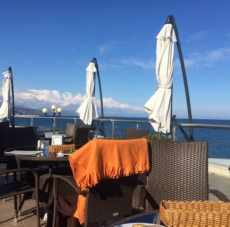 Letto Cafe