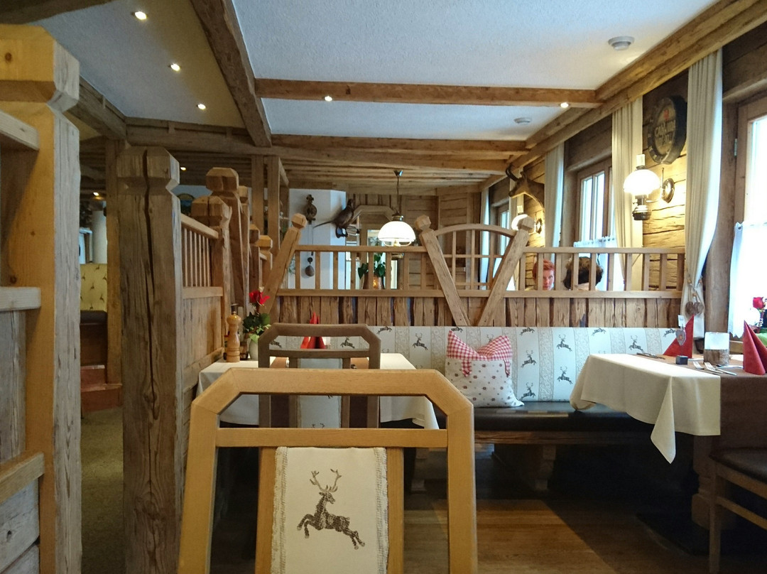 萨姆瑙恩餐馆和美食-Restaurant Pizzeria Camona