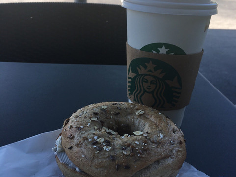 Starbucks - Fletcher & Park Edge主图