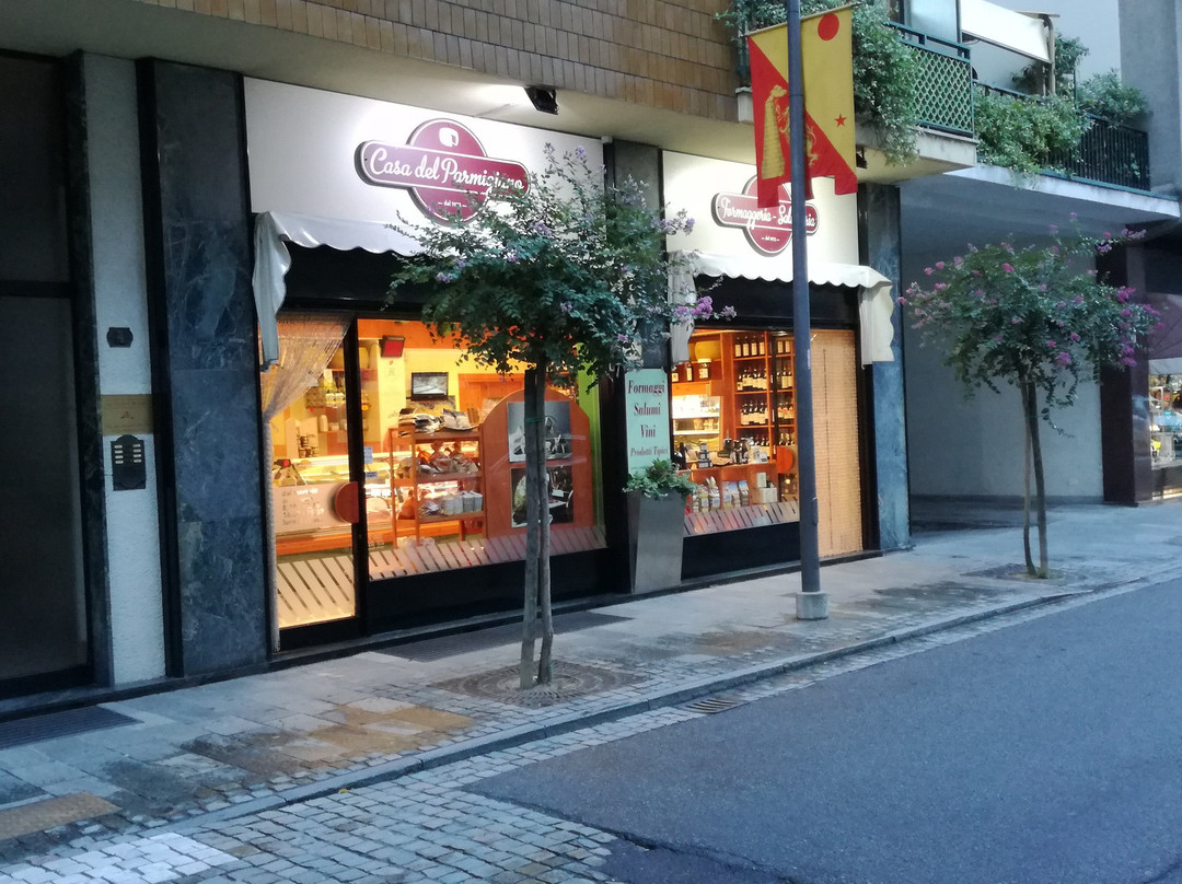 Casa Del Parmigiano-阿尔巴必去景点