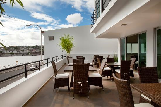 Hostal Marina Real