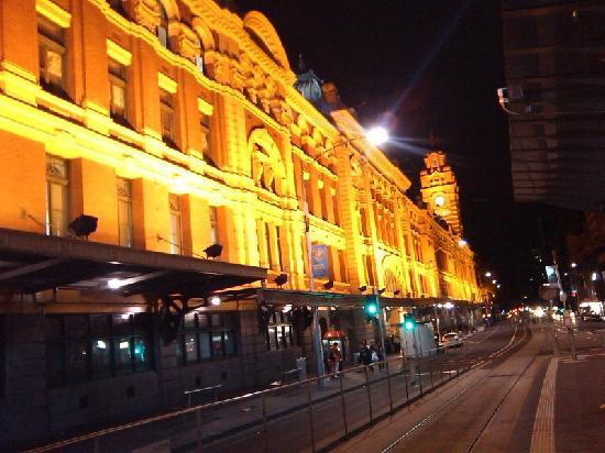 弗林德斯大街车站-墨尔本必去景点