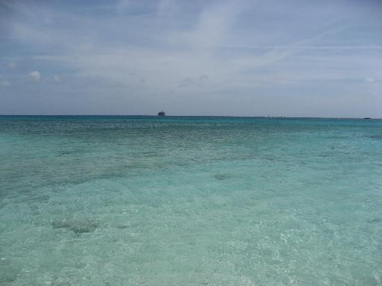 Arashi Beach-Arashi必去景点
