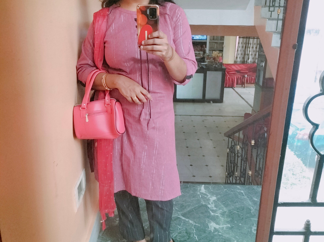 Hotel Samrat Inn主图