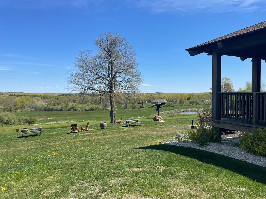 Hawk Ridge Winery景点图片