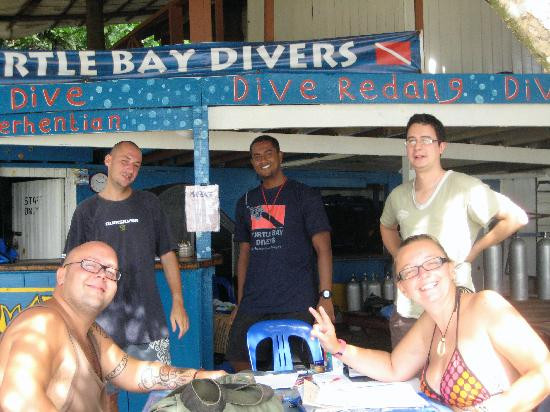 Turtle Bay Divers-小停泊岛必去景点