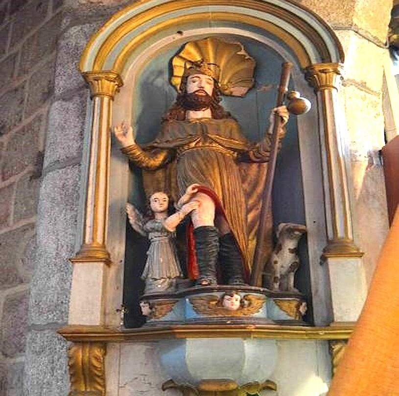 Eglise Saint-Pierre et Saint-Michel à Saint-Urcize-Saint-Urcize必去景点