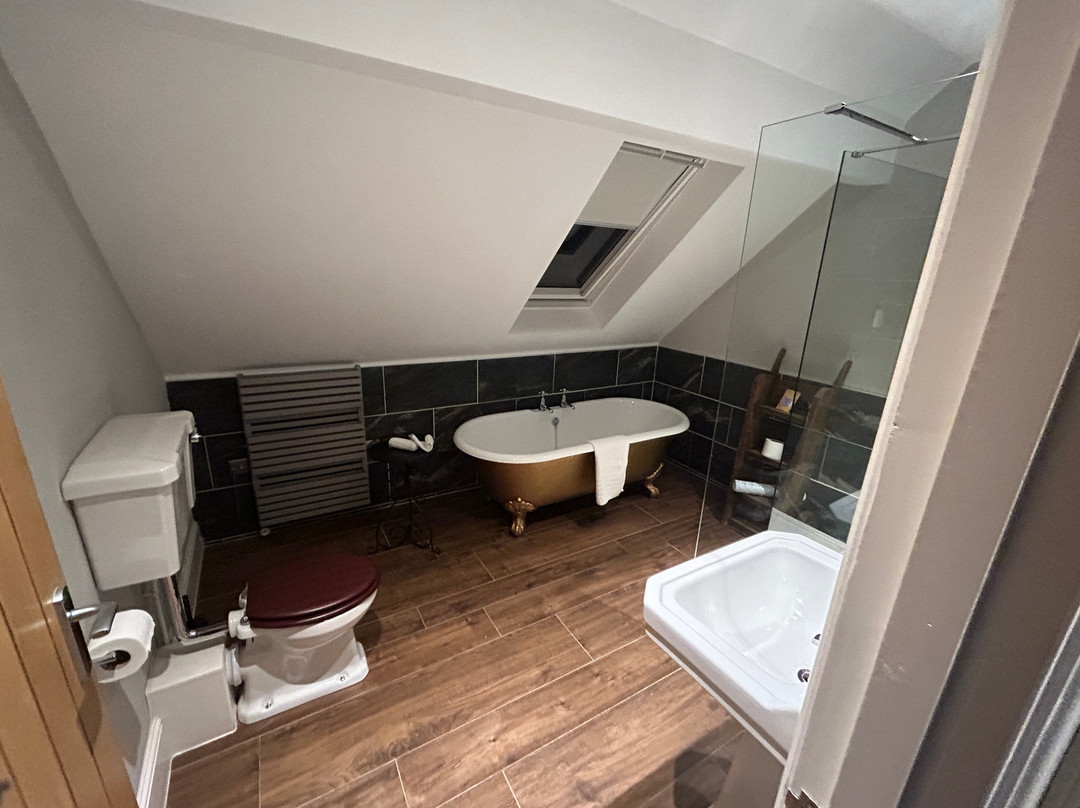 The Manor House Rooms & Pub主图